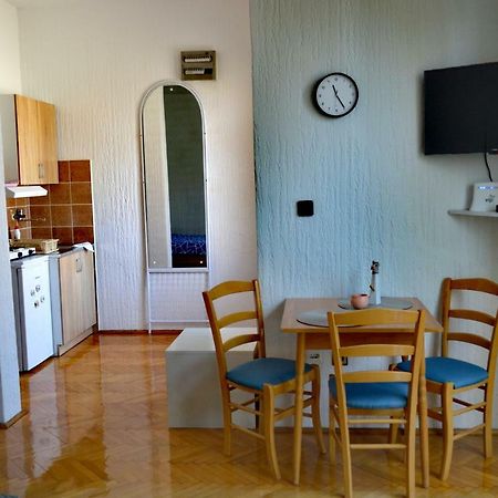 Apartman Studio Katarina 골루바츠 외부 사진